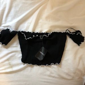 Forever 21 Knit Crop Top 👚🖤